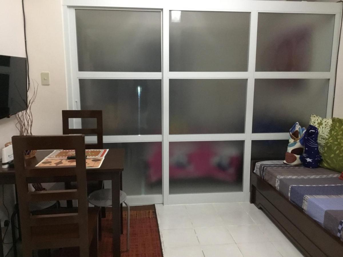 Condo With Free Swimming Pool & Viewing Deck Tagaytay City Εξωτερικό φωτογραφία