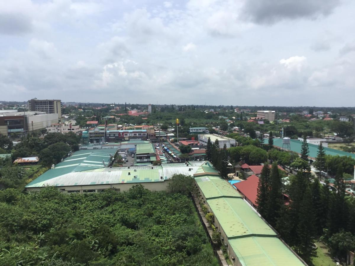 Condo With Free Swimming Pool & Viewing Deck Tagaytay City Εξωτερικό φωτογραφία