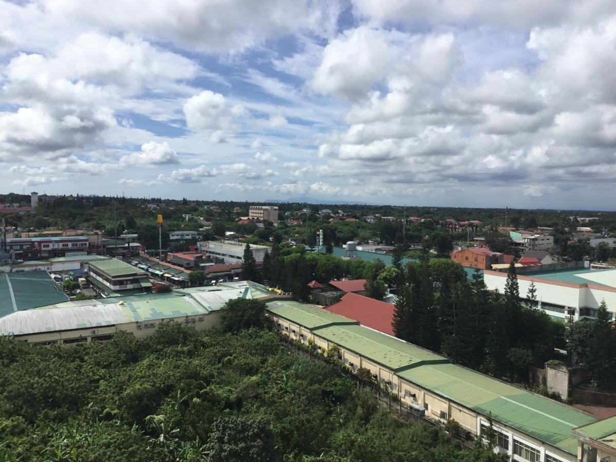 Condo With Free Swimming Pool & Viewing Deck Tagaytay City Εξωτερικό φωτογραφία